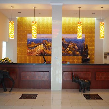 Soluxe Club International Hotel Найроби Екстериор снимка